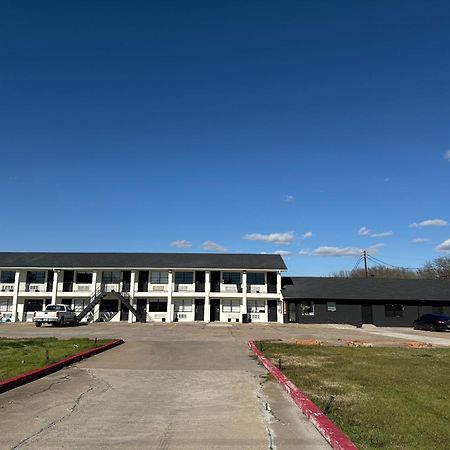 Eagle Inn Gun Barrel City Exterior photo